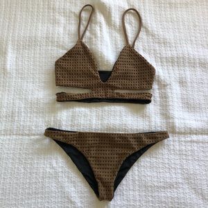 Acacia Brown Mesh Set (SOLD OFF POSH)